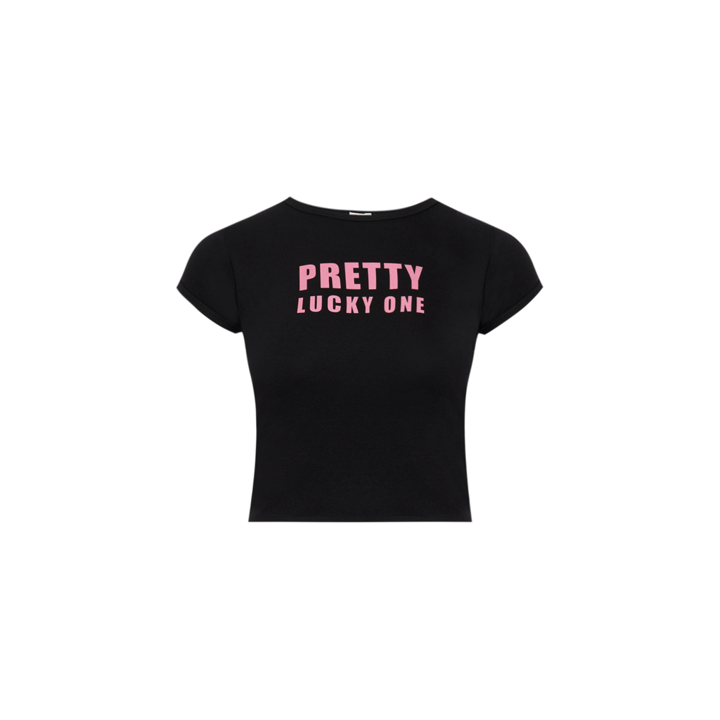 PRETTY BASIC TEE - LUCKY