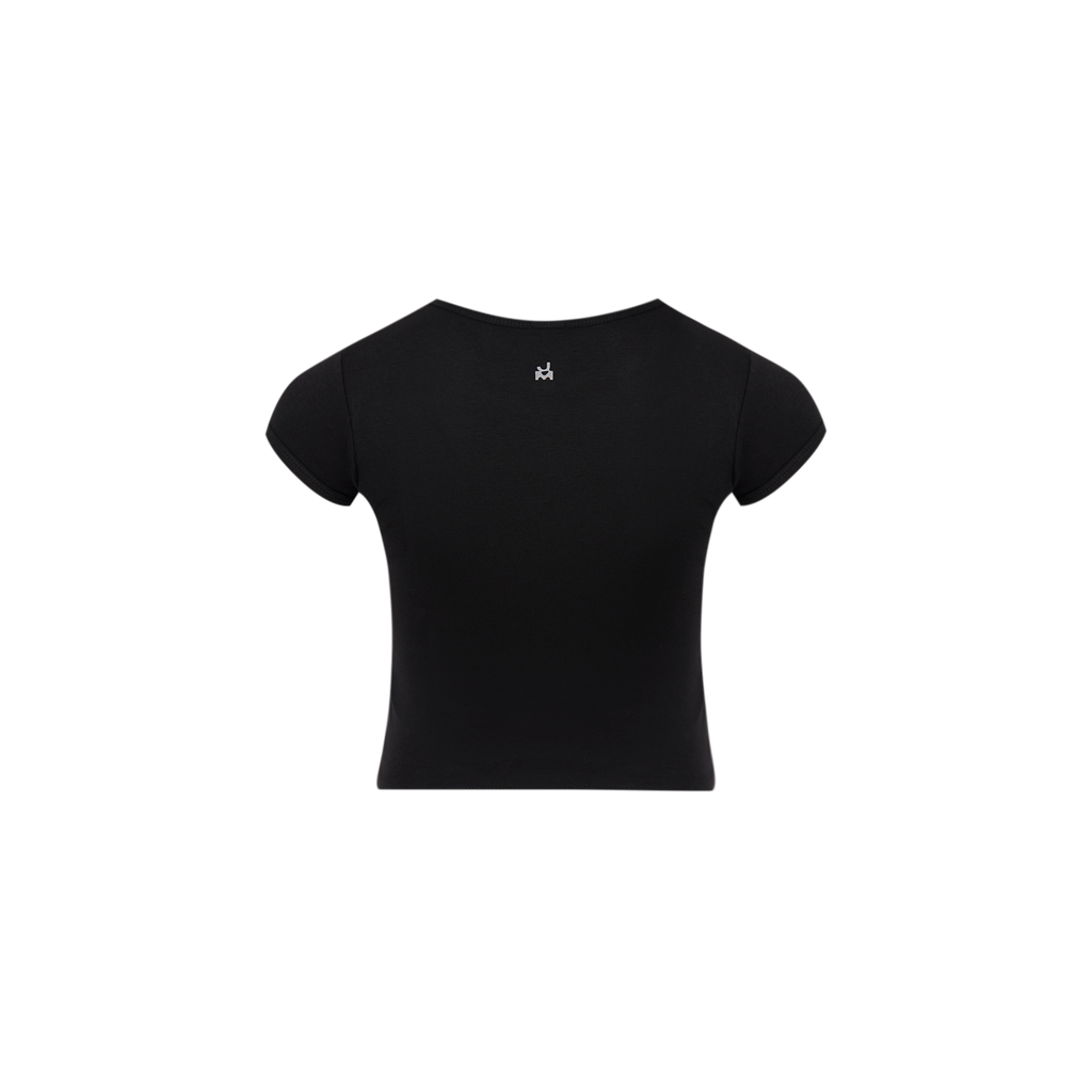 PRETTY BASIC TEE - LUCKY